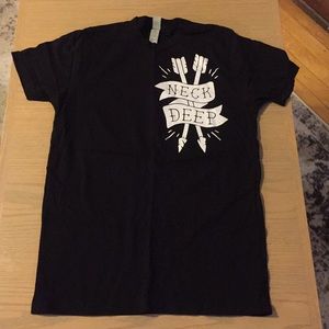 Neck Deep band tee